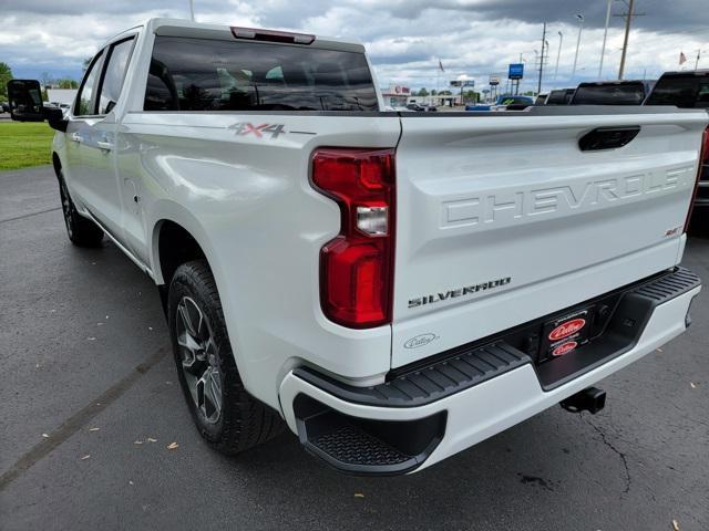 Photo of 2022 Summit White Chevrolet Silverado 1500