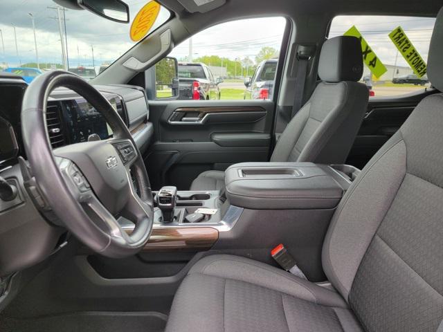 Photo of 2022 Summit White Chevrolet Silverado 1500