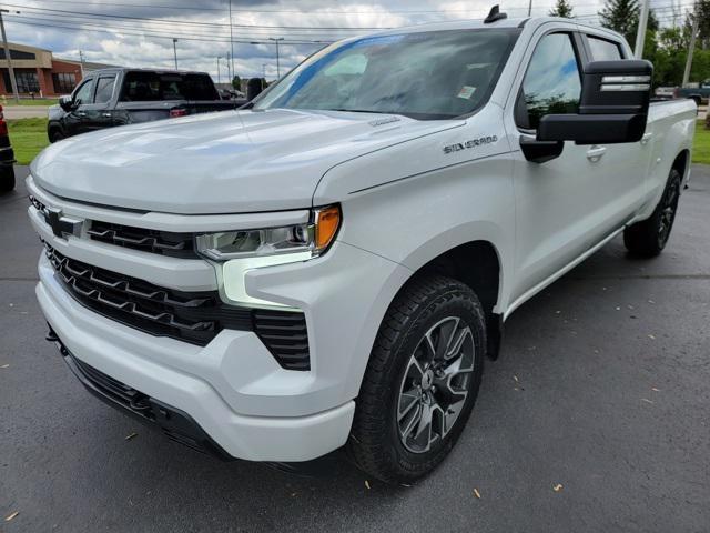 Photo of 2022 Summit White Chevrolet Silverado 1500