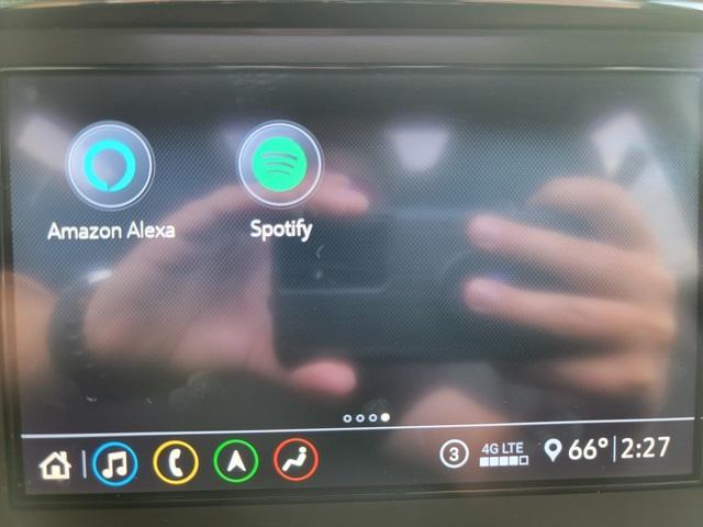 Photo of 2021 Black Cherry Metallic Chevrolet Traverse