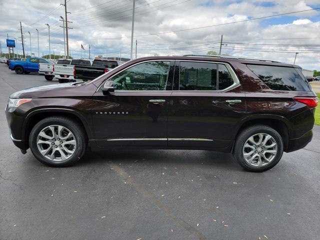 Photo of 2021 Black Cherry Metallic Chevrolet Traverse