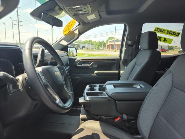 Photo of 2023 Glacier Blue Metallic Chevrolet Silverado 1500