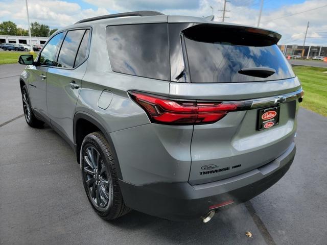 Photo of 2023 Sterling Gray Metallic Chevrolet Traverse