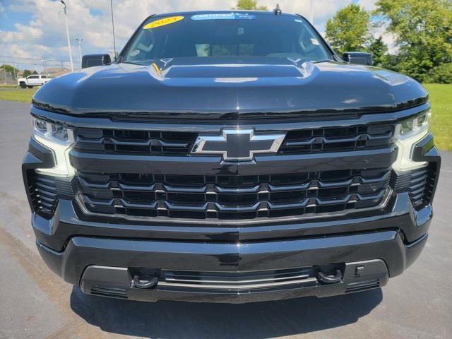 Photo of 2023 Black Chevrolet Silverado 1500