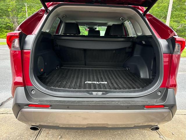 Photo of 2020 Ruby Flare Pearl Toyota RAV4