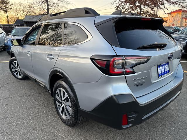 Photo of 2022 Ice Silver Metallic Subaru Outback