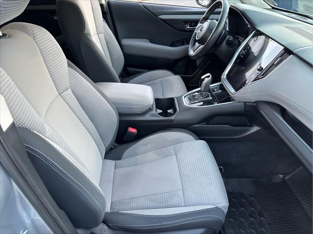 Photo of 2022 Ice Silver Metallic Subaru Outback