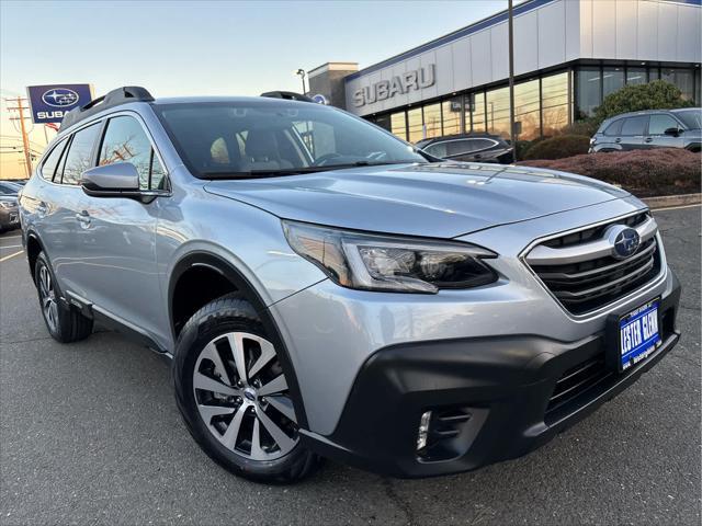 Photo of 2022 Ice Silver Metallic Subaru Outback