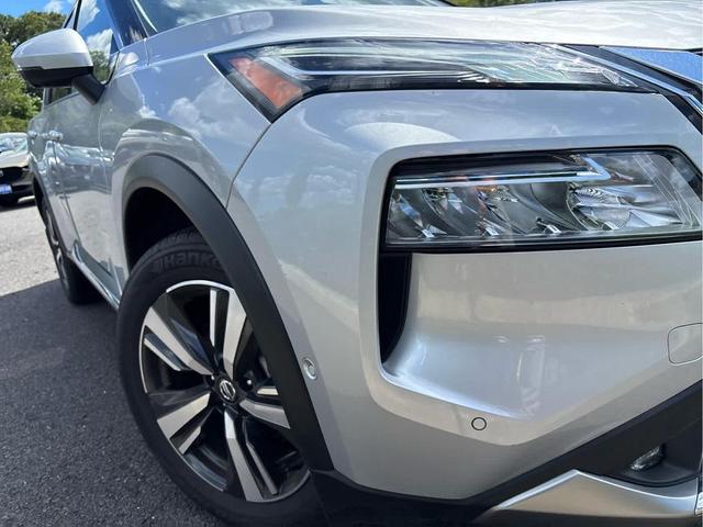 Photo of 2021 Brilliant Silver Metallic Nissan Rogue