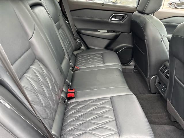 Photo of 2021 Brilliant Silver Metallic Nissan Rogue