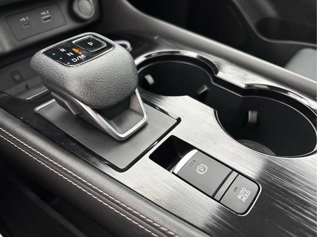Photo of 2021 Brilliant Silver Metallic Nissan Rogue