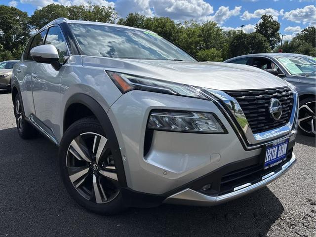 Photo of 2021 Brilliant Silver Metallic Nissan Rogue