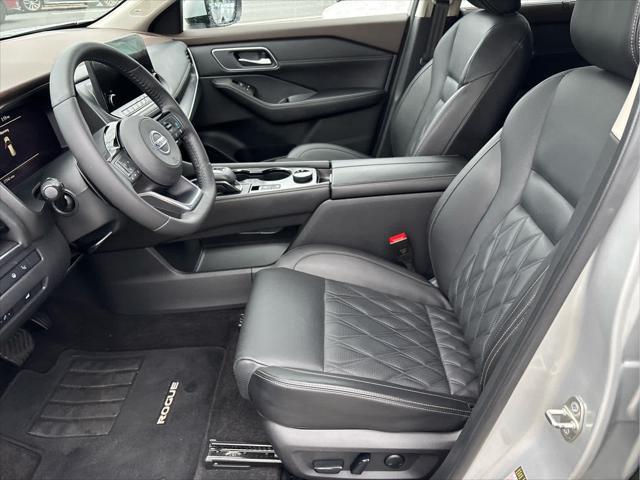 Photo of 2021 Brilliant Silver Metallic Nissan Rogue