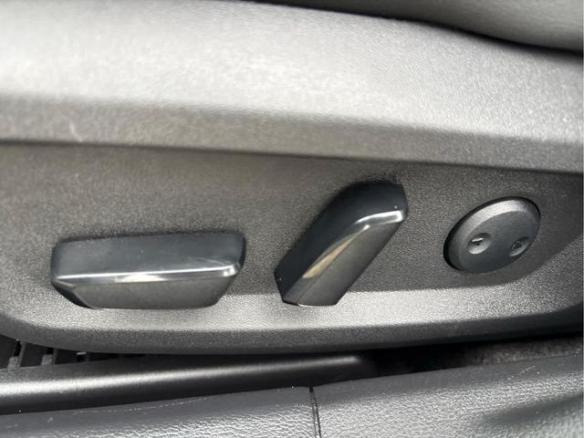 Photo of 2021 Brilliant Silver Metallic Nissan Rogue