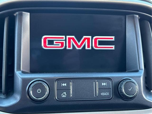 Photo of 2021 Onyx Black GMC Canyon