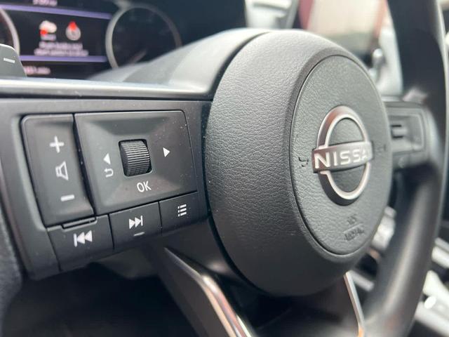 Photo of 2022 Caspian Blue Metallic Nissan Rogue
