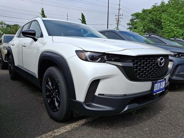 Photo of 2025 wind chill pearl Mazda CX-50