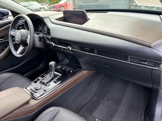 Photo of 2022 Deep Crystal Blue Mica Mazda CX-30