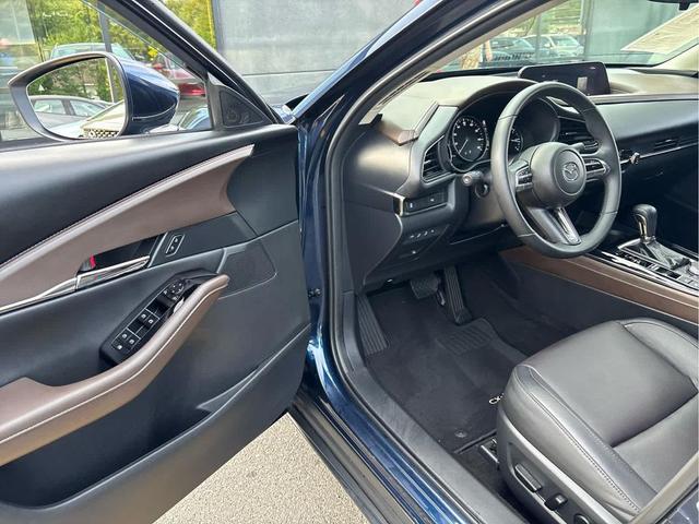 Photo of 2022 Deep Crystal Blue Mica Mazda CX-30