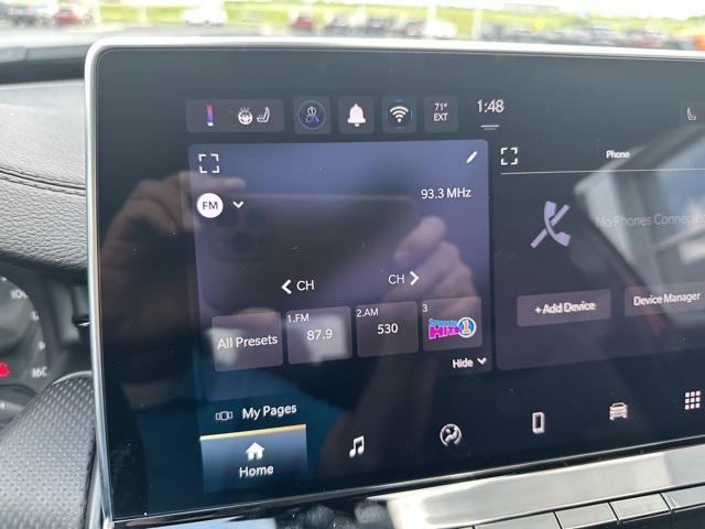 Photo of 2025 Red Hot Pearlcoat Jeep Compass