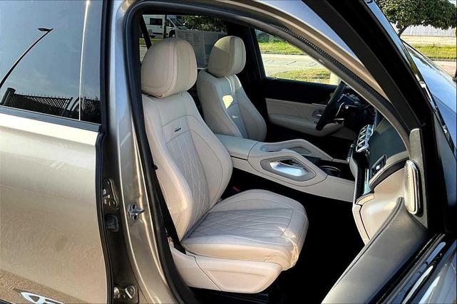 Photo of 2023 Mojave Silver Metallic Mercedes-Benz AMG GLS 63