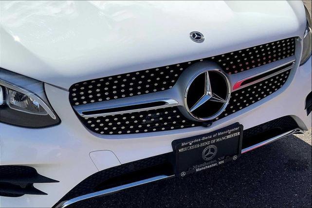 Photo of 2019 Polar White Mercedes-Benz GLC 300