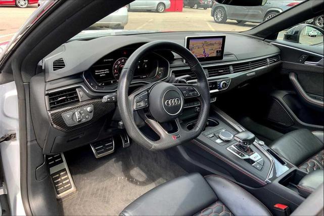 Photo of 2019 Florett Silver Metallic Audi RS 5