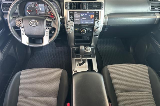 Photo of 2022 White Toyota 4Runner