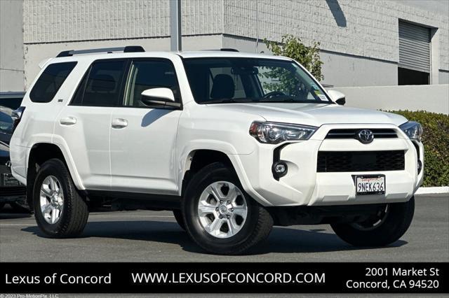 Photo of 2022 White Toyota 4Runner
