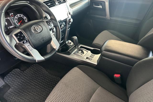 Photo of 2022 White Toyota 4Runner