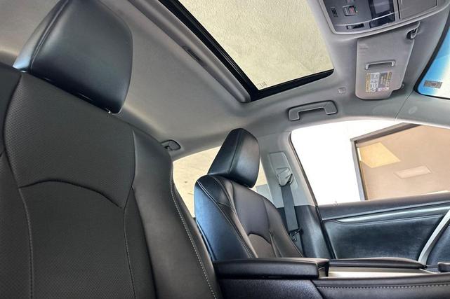 Photo of 2019 Nebula Gray Pearl Lexus RX 350