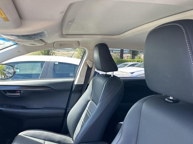Photo of 2017 Eminent White Pearl Lexus NX 200t