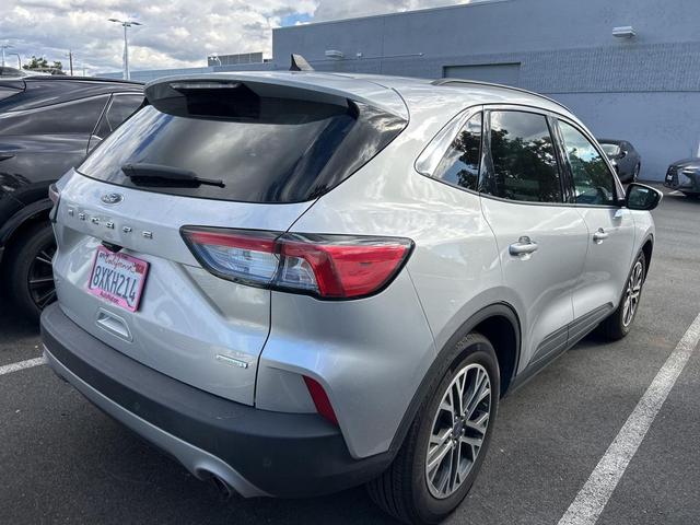 Photo of 2020 Ingot Silver Metallic Ford Escape