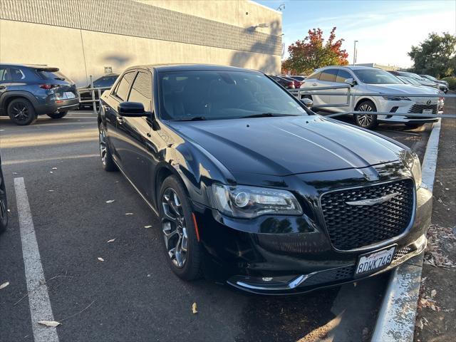 2016 Chrysler 300