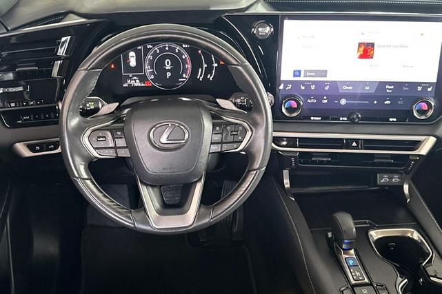 Photo of 2023 Iridium Lexus RX 350