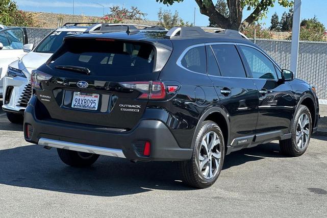 Photo of 2022 Crystal Black Silica Subaru Outback