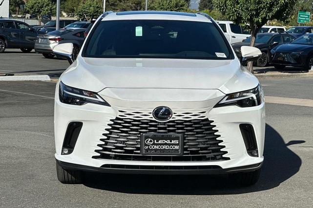 Photo of 2025 Eminent White Pearl Lexus RX 350