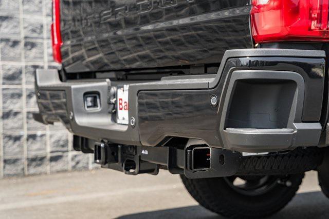 Photo of 2025 Agate Black Metallic Ford F-250
