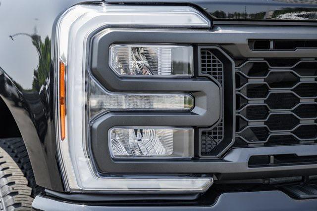 Photo of 2025 Agate Black Metallic Ford F-250