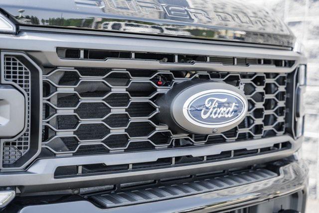 Photo of 2025 Agate Black Metallic Ford F-250