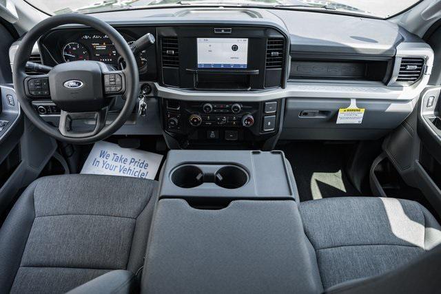Photo of 2025 Agate Black Metallic Ford F-250