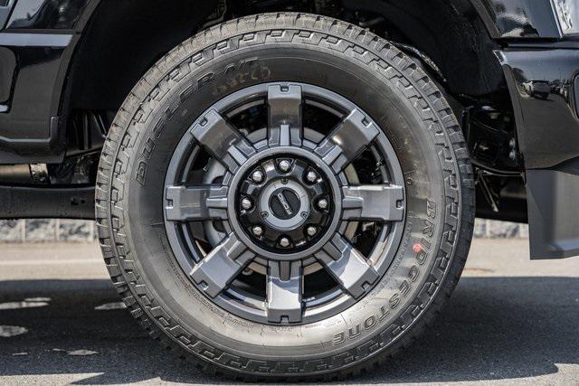 Photo of 2025 Agate Black Metallic Ford F-250