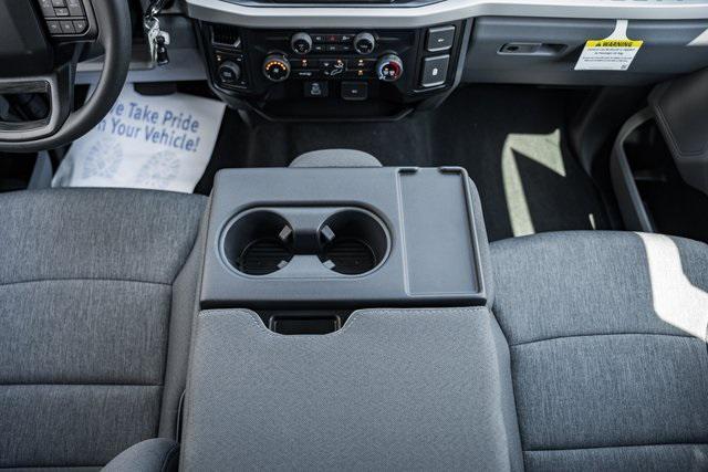 Photo of 2025 Agate Black Metallic Ford F-250