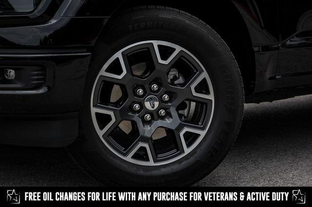 Photo of 2024 Agate Black Metallic Ford F-150