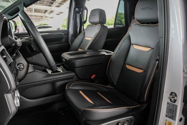 Photo of 2023 Summit White GMC Yukon