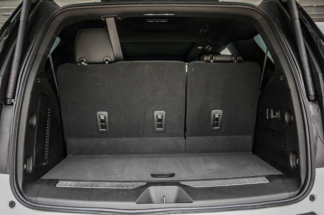 Photo of 2023 Summit White GMC Yukon