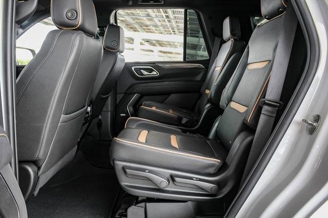 Photo of 2023 Summit White GMC Yukon