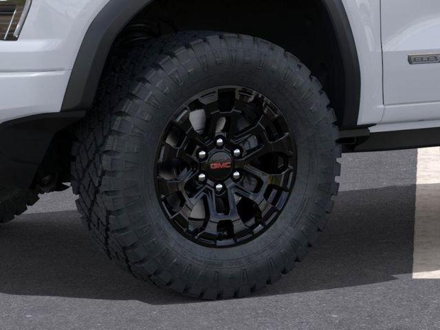 Photo of 2026 Summit White GMC Canyon
