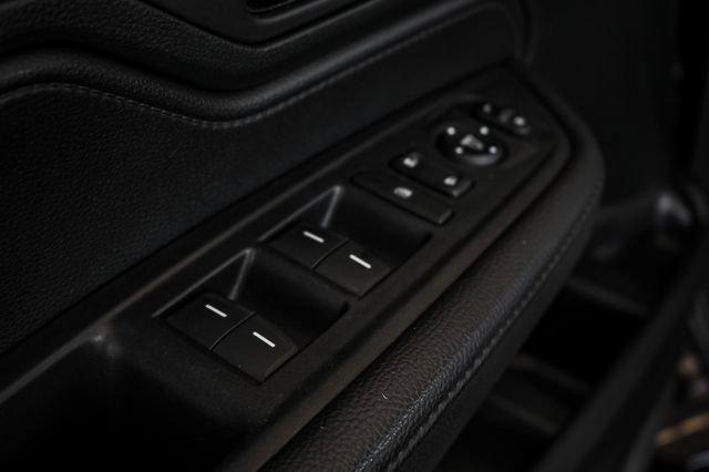 Photo of 2023 Crystal Black Pearl Honda Odyssey