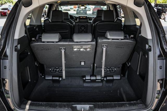 Photo of 2023 Crystal Black Pearl Honda Odyssey